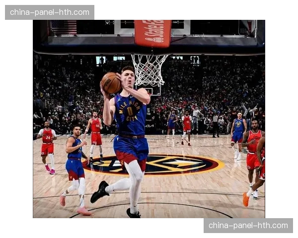 快船vs掘金残阵对决，伦纳德大战约基奇成焦点