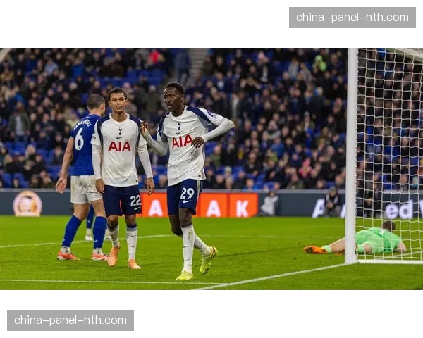 政策消息：伦敦市政府批准托特纳姆热刺体育场扩大夜间活动许可，增加非比赛日商业演出